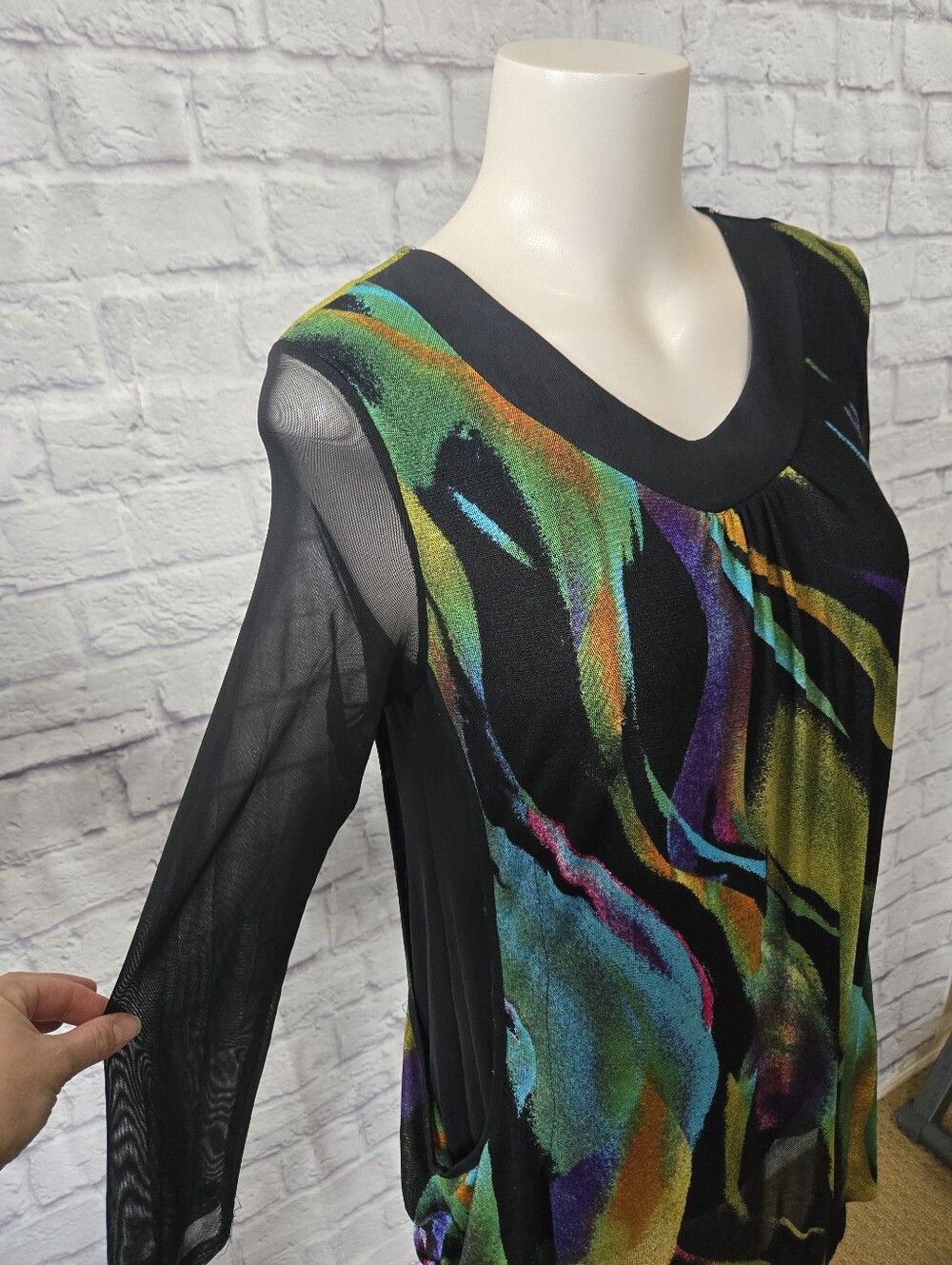 Papa Vancouver Size M Multicolor Abstract Tunic Top | Sheer Sleeves | Layered - Picture 3 of 14